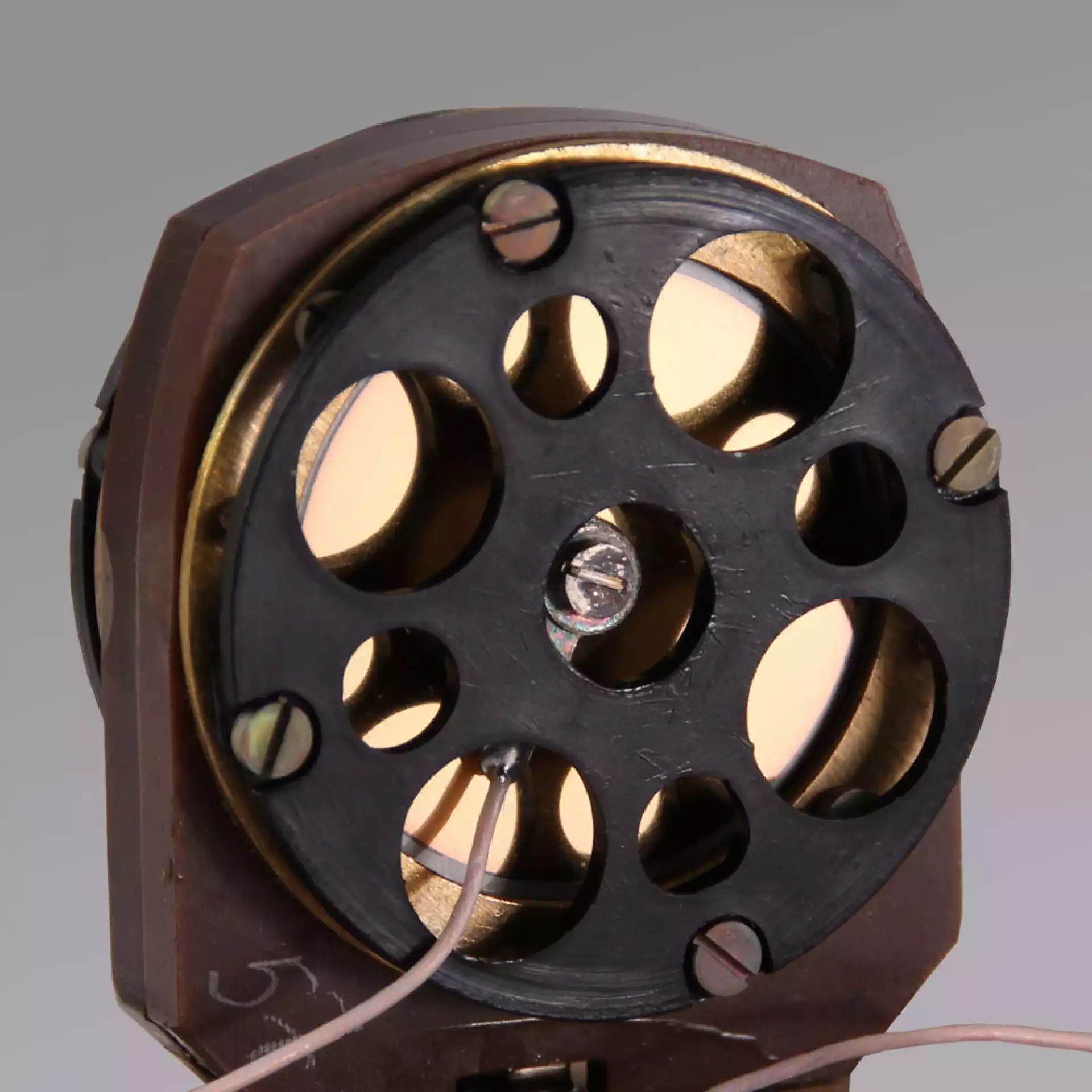 https://www.player.ba/images/products/big/28141.webp
